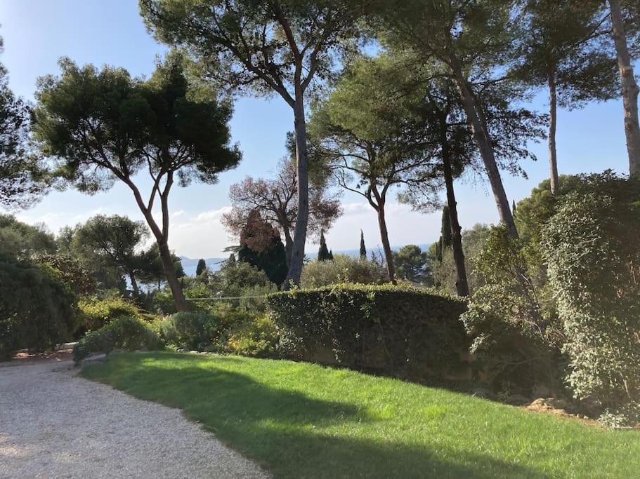 La Californienne Villa Carqueiranne Exterior photo